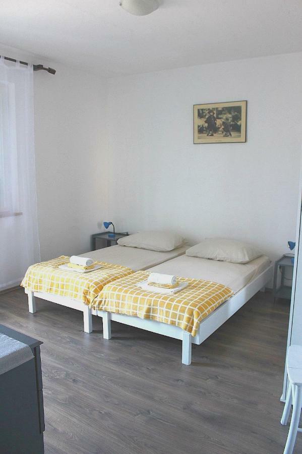 Apartments Markov 穆泰尔岛 外观 照片